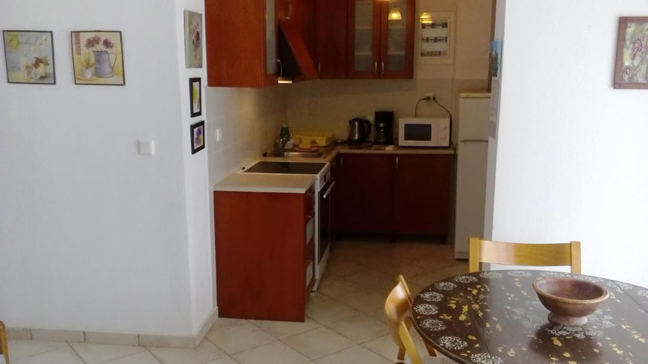 Natalia'S Apartments Nikiti  Exterior photo